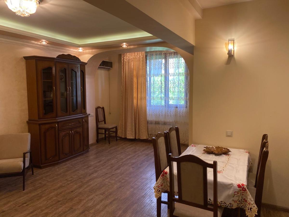 Apartment In Centre Evn Erévan Extérieur photo